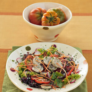 INSALATA SPUMIGLIA VERDE E ROSSA POMODORI COSTOLUTI PREZZEMOLO RAPANELLI CAROTE WURSTEL BIANCHI AL PREZZEMOLO - 6678