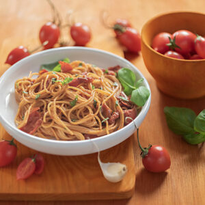 SPAGHETTI CON POMODORINI DEL PIENNOLO DEL VESUVIO - 3720