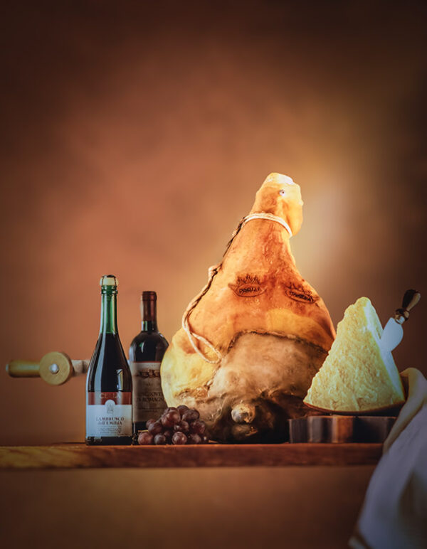 PROSCIUTTO CRUDO DI PARMA PARMIGIANO E VINI - 1869