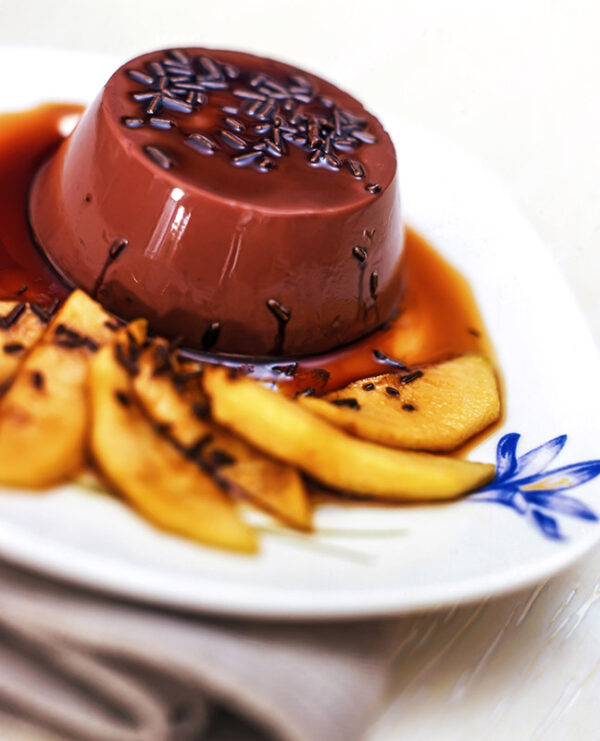PANNA COTTA AL CIOCCOLATO CON MELE AL CARAMELLO SPEZIATO - S1503265