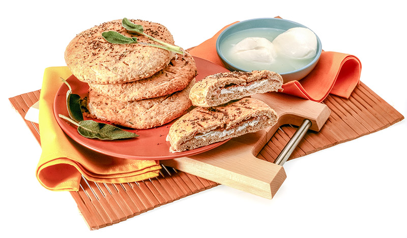 FOCACCINE CON SPECK, BACON E MOZZARELLA - S2503199 - 5401 - immagine 1
